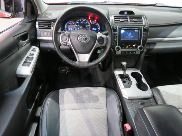 Pre Owned 2012 Toyota Camry Se Fwd 4d Sedan
